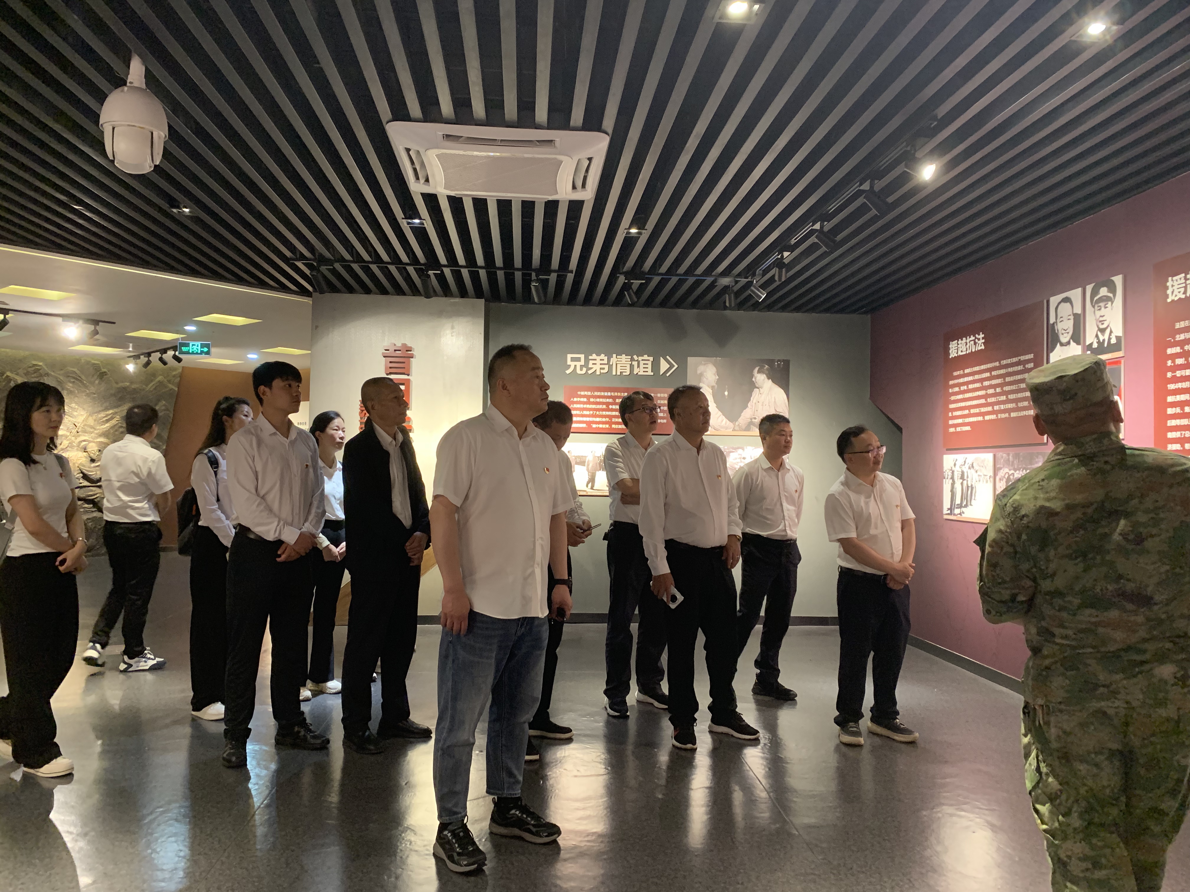 1747641097828015925.jpg 1747641097828015925.jpg